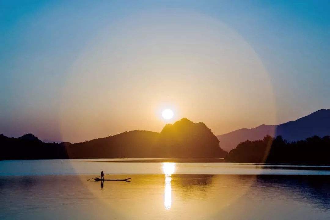 【肇庆市】2018年10月肇庆自考准考证打印时间：考前10天