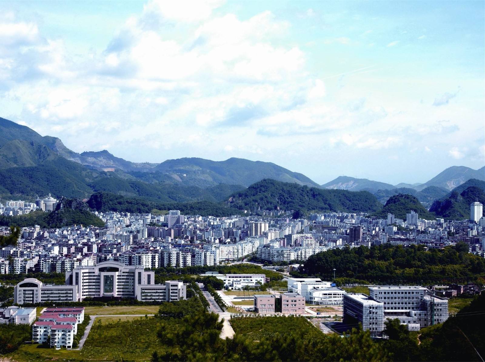 云浮2020年4月自考报名时间_自学考试报考时间安排(图1) 云浮2020年4月自考报名时间_自学考试报考时间安排